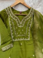 Diva Mehandi Green Suit